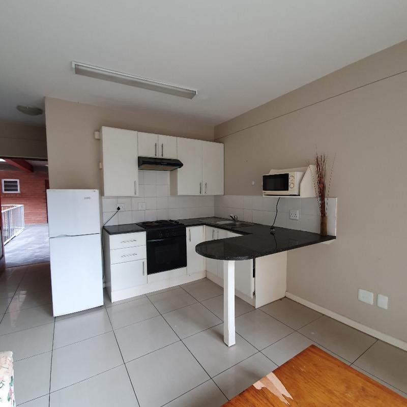 To Let 2 Bedroom Property for Rent in Grahamstown Central Eastern Cape